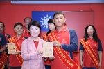 表揚115年度績優清潔隊員--大雅區清潔隊員--陳榮讚