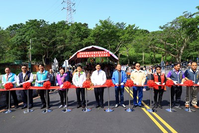 鰲峰山公園旁通往吳厝里道路改善工程完工通車典禮