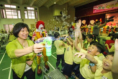 「拒絕腸病毒，一起洗手趣」校園巡迴宣導