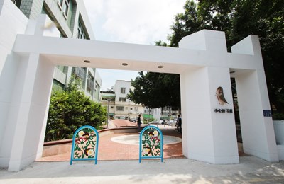 重大工程會報—視察南屯親子館工程進度