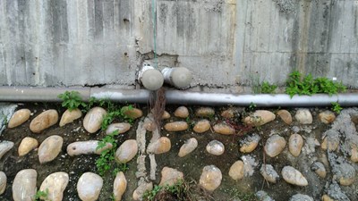 西屯區清潔用品製造廠管線疏漏 中市府告發並督促改善