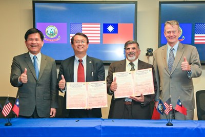 提升中市航太產業國際競爭力  市府與愛達荷州航太聯盟簽署MOU