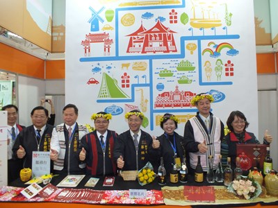 臺灣中彰投農產精品伴手禮展館今開幕 大力行銷中彰投農特產