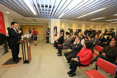 祝賀黃光男陶彩創作藝術特展 林市長期許臺中更多文化建設保存優秀作品