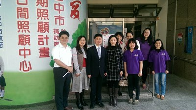 據點長者歡慶元宵 社會局長出席同樂