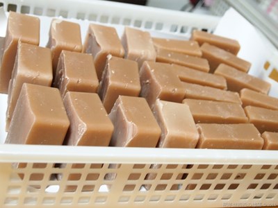 推廣廢食用油再生 環保局手工皂DIY活動7/25南區登場