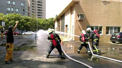 消防局接受救災能力評比 全體受測人員表現優異均達標準