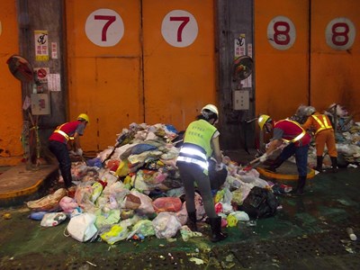 落實垃圾減量 中市加強清運車進入焚化廠垃圾落地檢查 嚴重違規禁止進廠1個月 