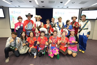 公益園遊會義賣助偏鄉學童 市長夫人呼籲用愛成為別人生命中的遞光天使