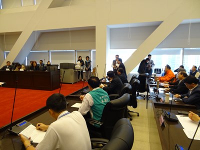 市議會程序委員會決議    1/19至26臨時會審總預算