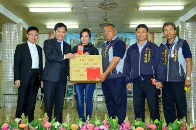 福興宮寒冬送暖 助弱勢過好年