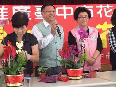 推廣中市花卉產業 農業局辦花藝教學活動