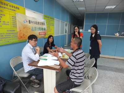 中市府法律行動專車升級2.0版 律師隨行免費法律諮詢