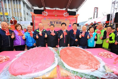 台中東勢新丁粄節踩街熱鬧展開 林市長:將客家傳統記憶發揚光大