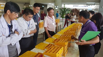枇杷果品評鑑出爐 周大霖、詹貴溶榮獲枇杷達人