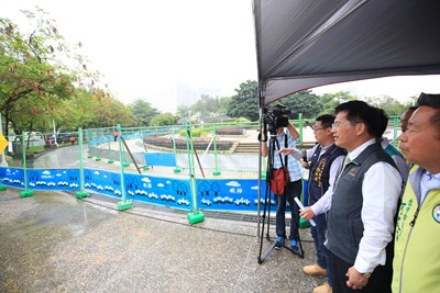 市長視察台中市文心森林公園第二期景觀改善工程