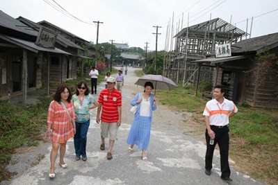 臺中市新聞局有線電視研討觀摩聯合報系與阿榮片廠