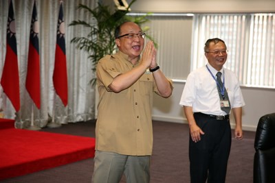 大甲區替代役公益服務--扶助弱勢學童暑期課輔活動參觀新市政中心