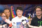 新聞局長受訪