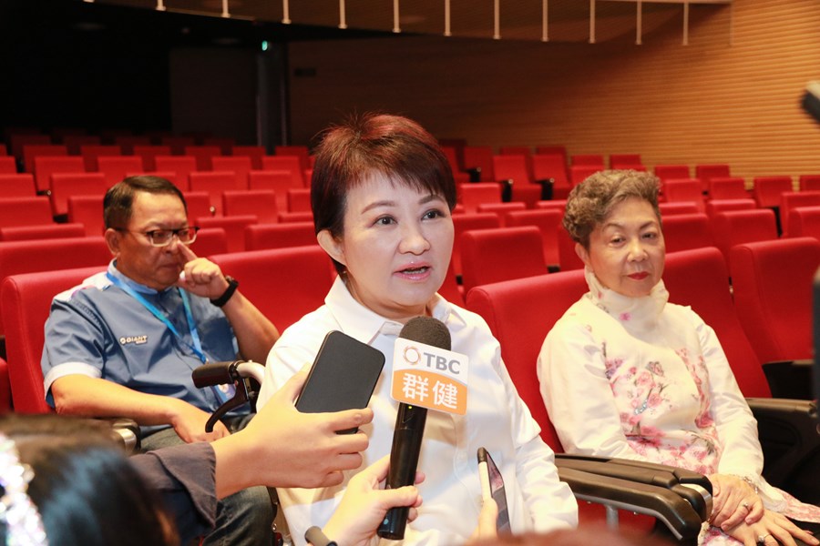 市長受訪