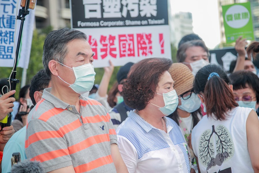 黃副市長出席抗暖化 反空污 88團結顧健康遊行