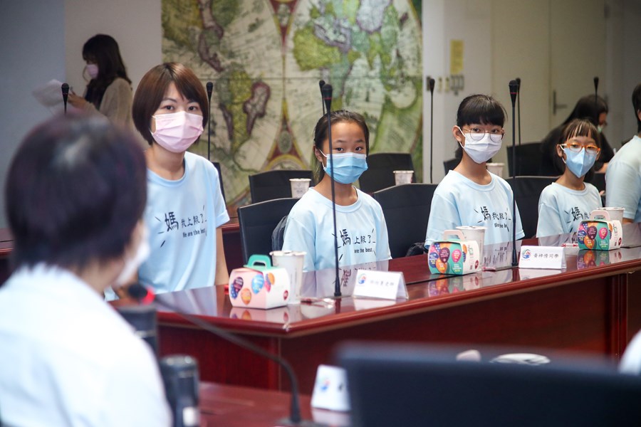 表揚大楊國小學生投稿國語日報成果斐然