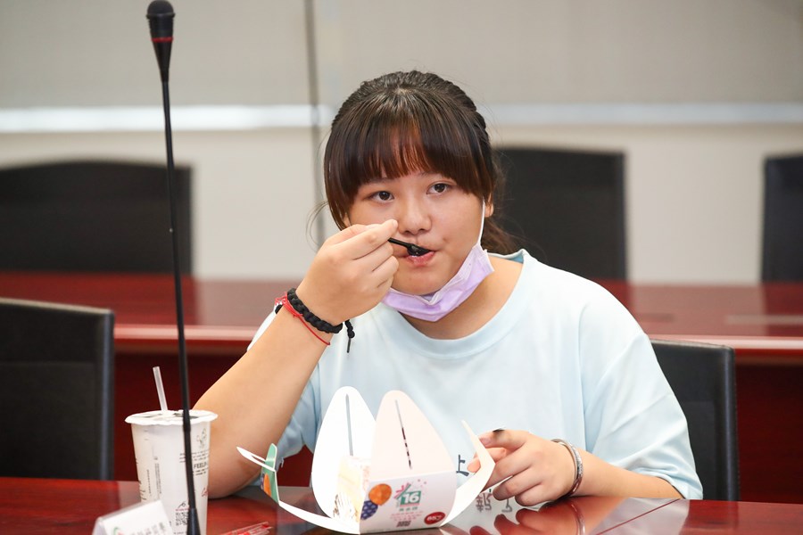 表揚大楊國小學生投稿國語日報成果斐然