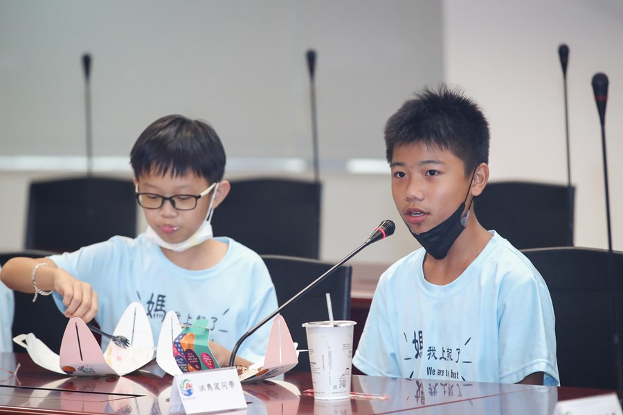 表揚大楊國小學生投稿國語日報成果斐然