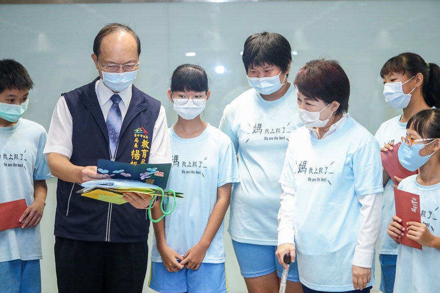 表揚大楊國小學生投稿國語日報成果斐然