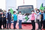台中市電動公車新裝揭幕