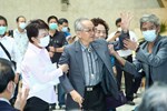 市長與陳銀輝藝術家