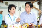 盧市長陪同賴副總統至台中大坑採橘子行銷台中桔果