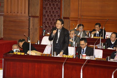 議會市政總質詢