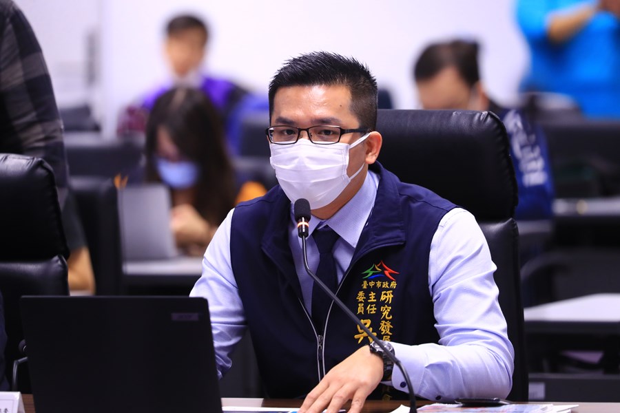 研考會主委吳皇昇