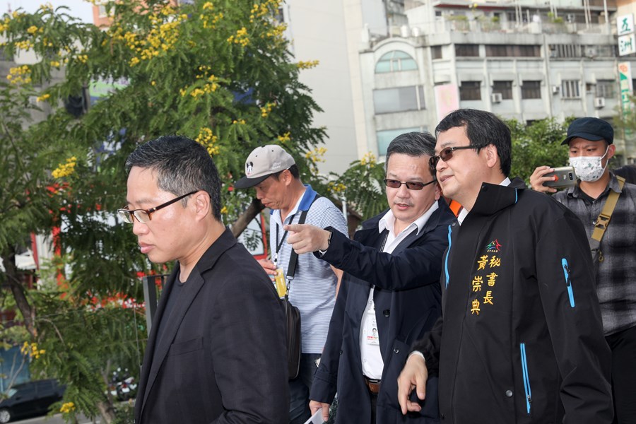 黃秘書長參觀綠空鐵道