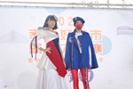 台中家商服裝科同學展示東區-外埔區創意國旗裝競賽作品