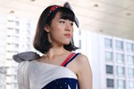台中家商服裝科同學展示東區-外埔區創意國旗裝競賽作品