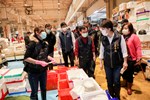 視察台中魚市場