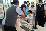 市長施打COVID-19疫苗