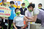 市長施打COVID-19疫苗