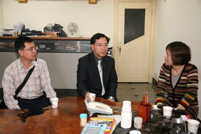 頒發顏清標立委當選證書