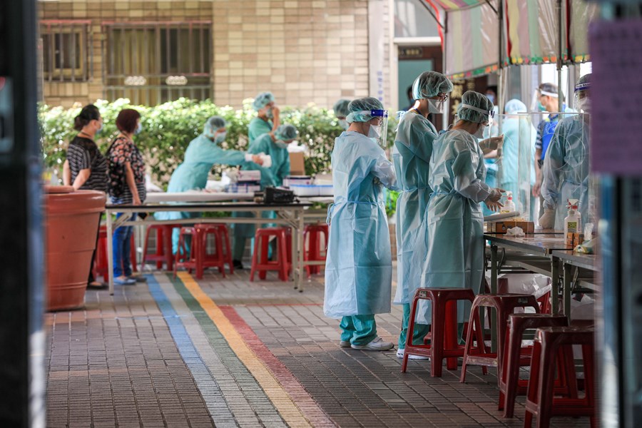 視察北區美麗殿社區前進指揮所快篩站