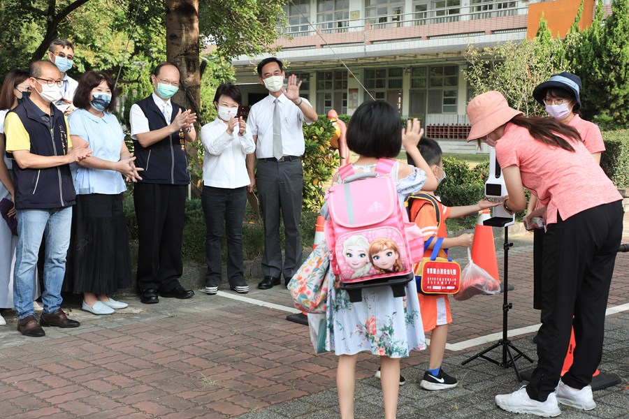 視察110學年度第1學期學校開學日校園防疫措施