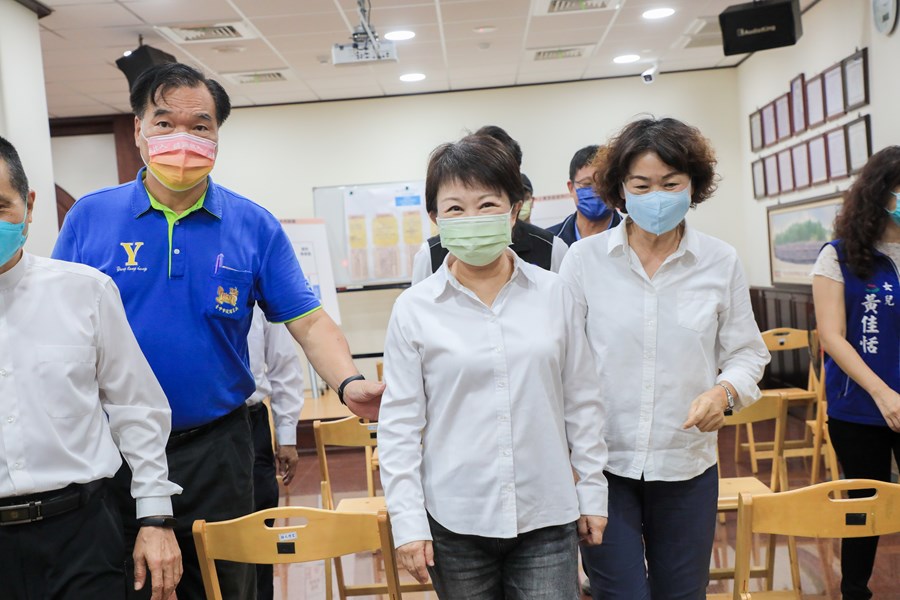 視察「快打站2.0」建置情況