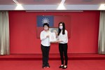 頒獎—110 年度模範公務人員