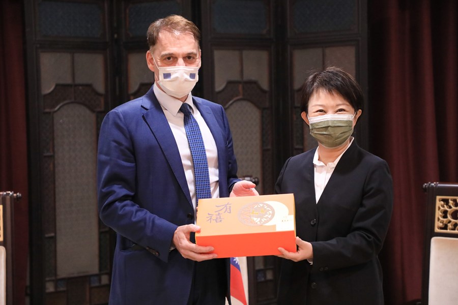 歐洲經貿辦事處及歐盟成員國駐台官員蒞府拜會
