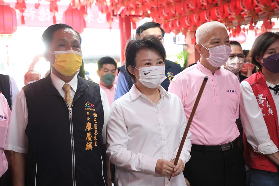 惠來里福德祠「50週年慶暨公益日頒發獎助學金」及贈匾儀式