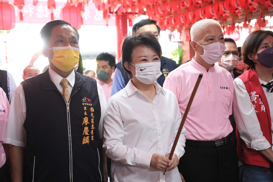 惠來里福德祠「50週年慶暨公益日頒發獎助學金」及贈匾儀式