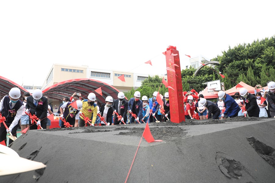 豐原區南陽國小和平樓拆除重建工程動土典禮