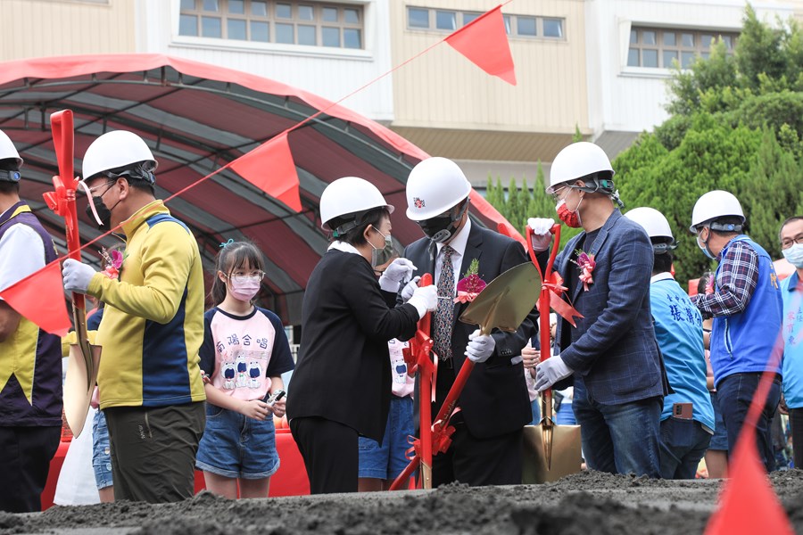 豐原區南陽國小和平樓拆除重建工程動土典禮